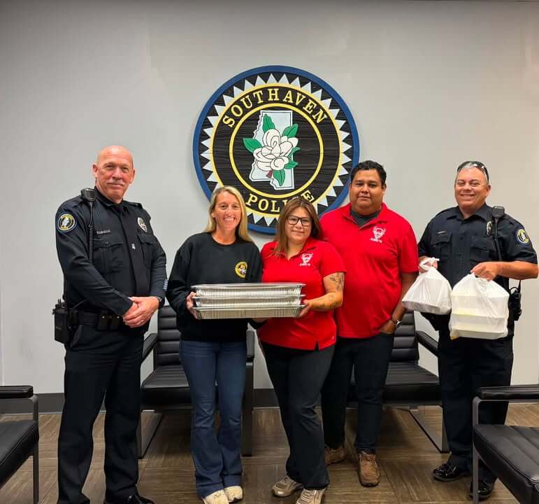 Southaven Police thank Abe's Construction for taco lunch