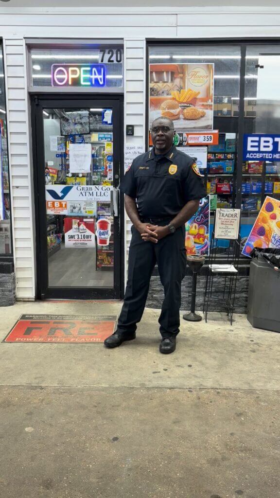 Community praises citizens, police and city leaders
