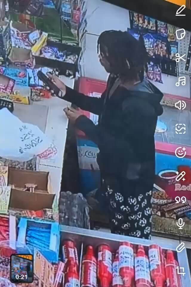 Police seek help identifying suspects in Jackson gas station robbery