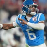 Trinidad leads SEC in passing yards; Taylor close behind c0c2b8466ea6e4cf54611f51